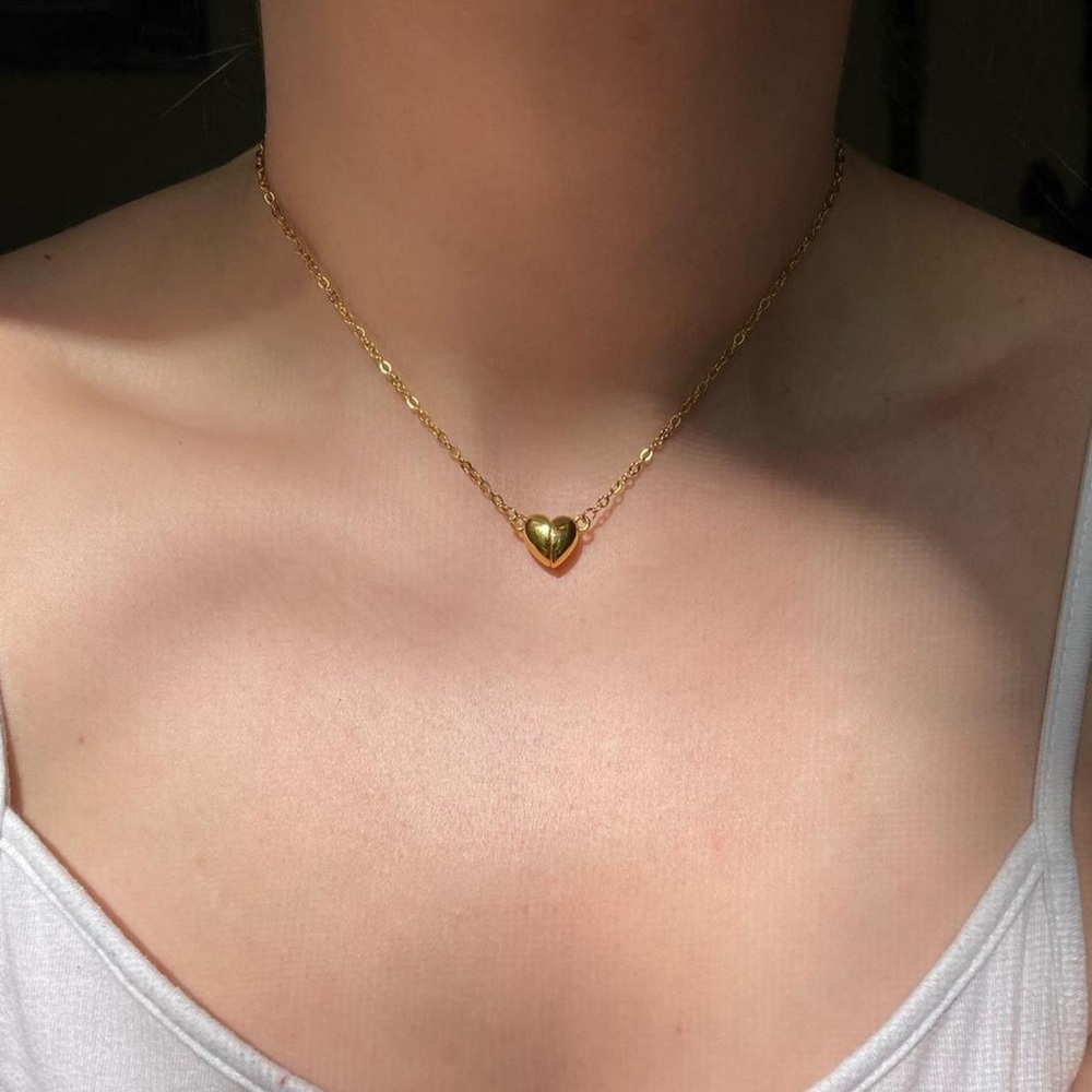 Gold Heart Pendant Necklace